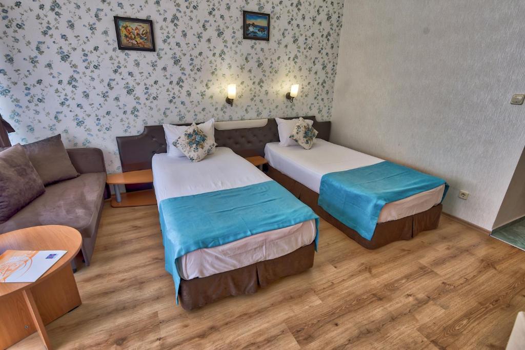 Twin beds